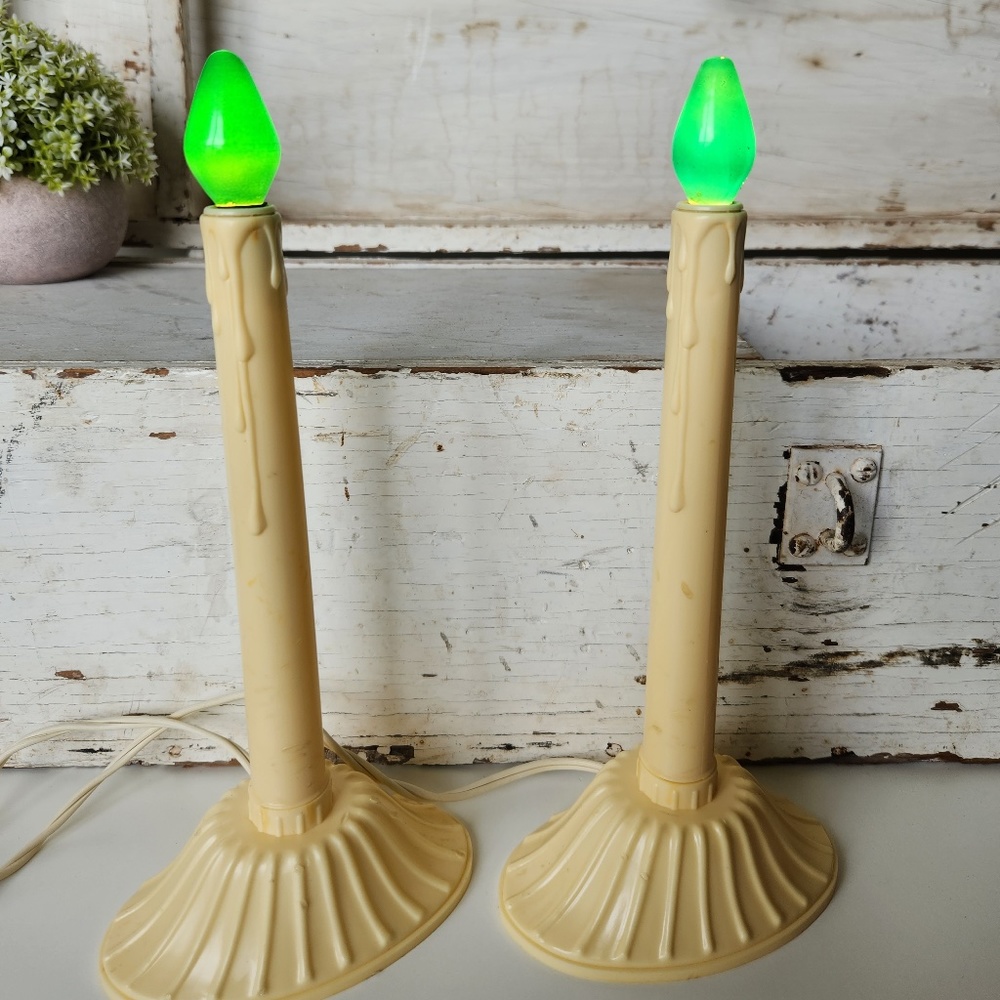 Pair Vintage Electric Window Christmas CandleStick Light, Plastic Drip Candle - Picture 6 of 10